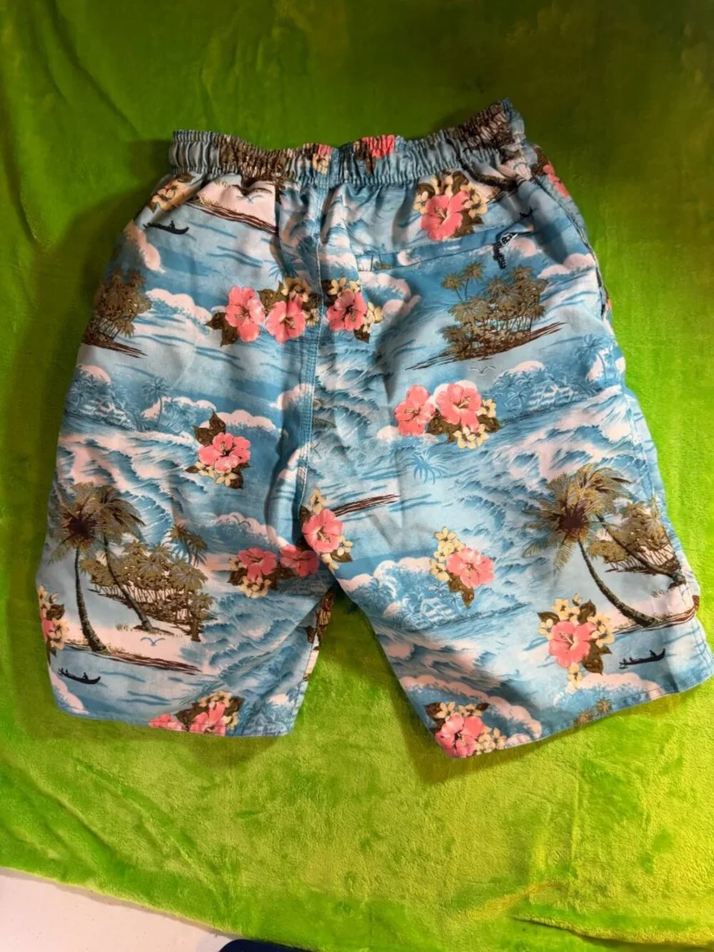Quiksilver Hawaiian Print Swim Shorts Blue Floral Men's